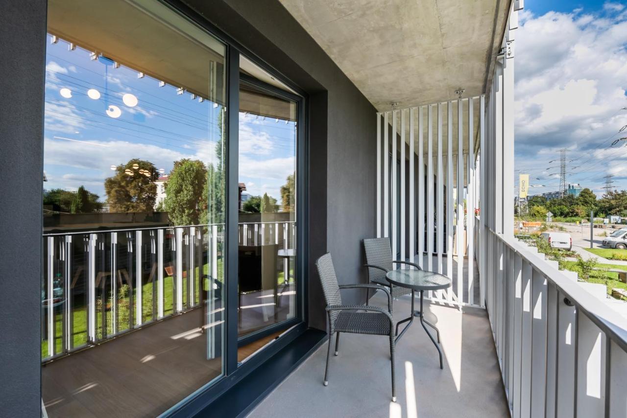 Wola Marble Apartment Warszawa Eksteriør billede
